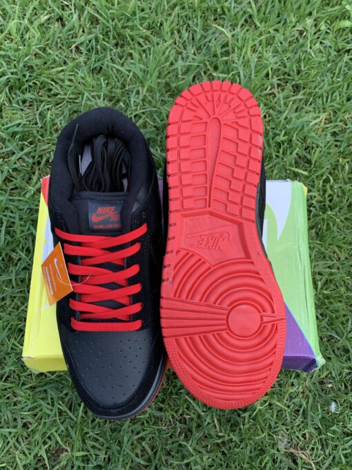 NIKE SB DUNK LOW POMBO - Imagen 3