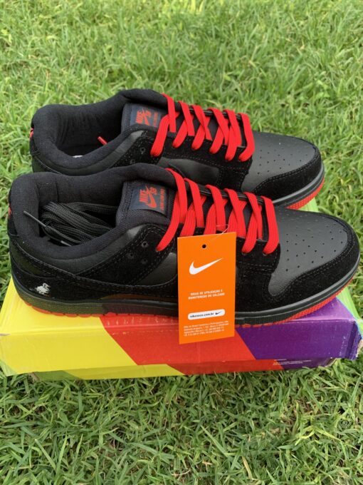NIKE SB DUNK LOW POMBO - Imagen 4