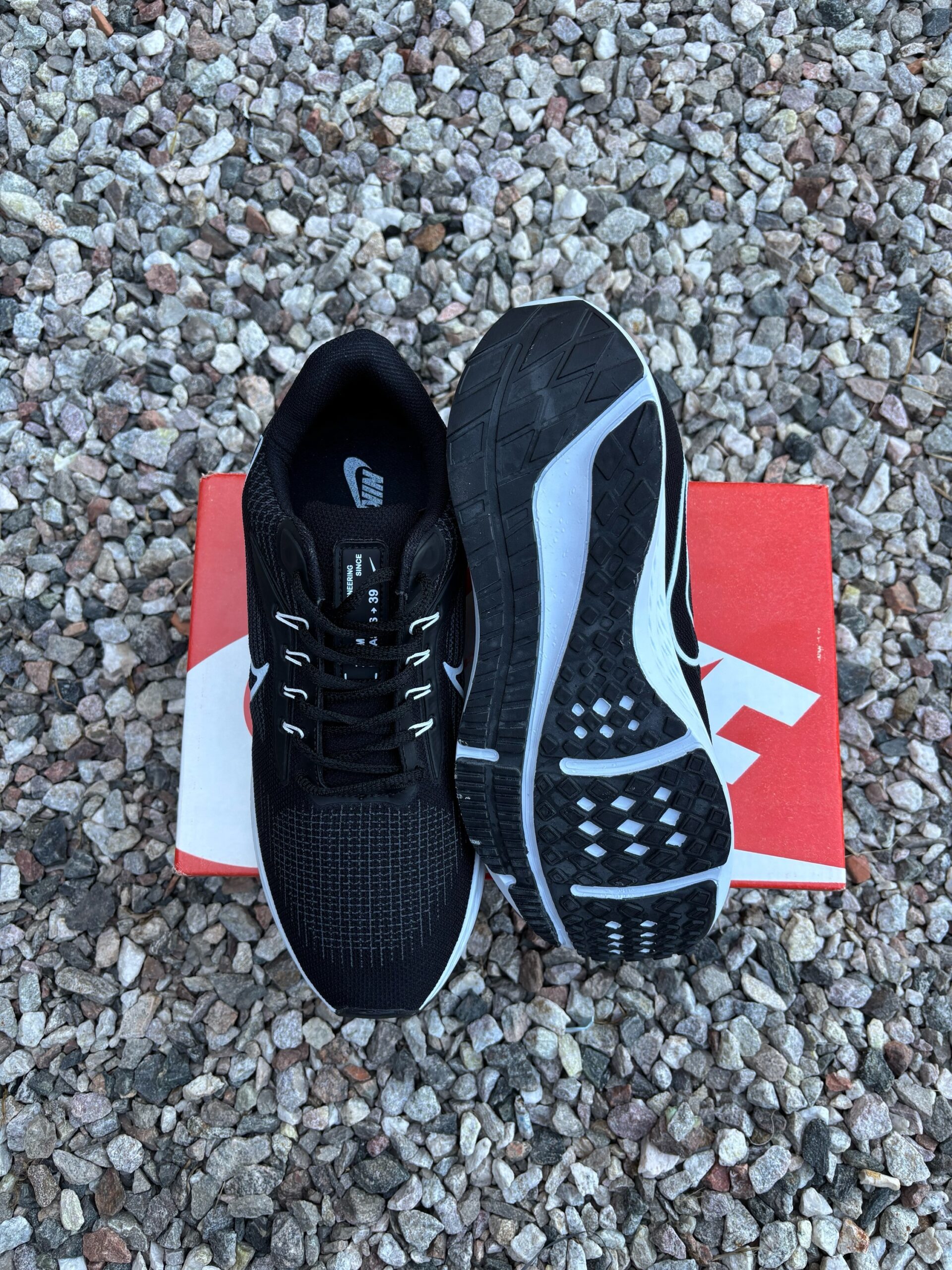 NIKE PEGASUS 39 CLÁSICAS - Imagen 4