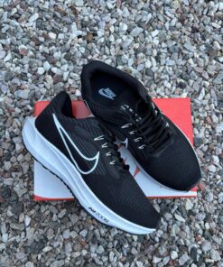 NIKE PEGASUS 39 CLÁSICAS