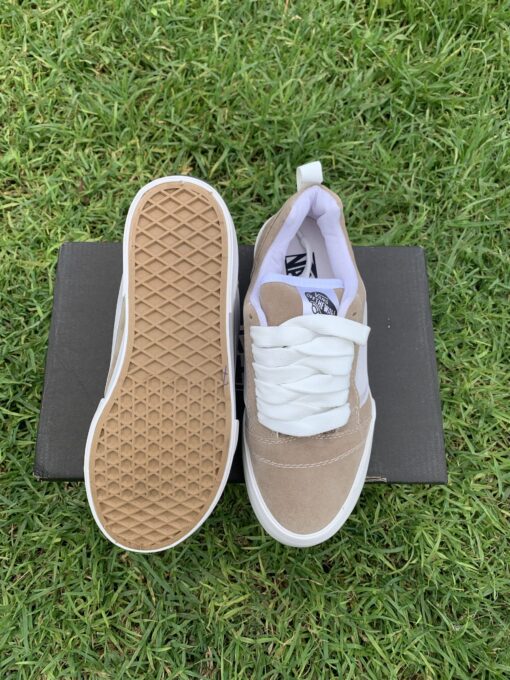 VANS KNU SKOOL BEIGE - Imagen 2