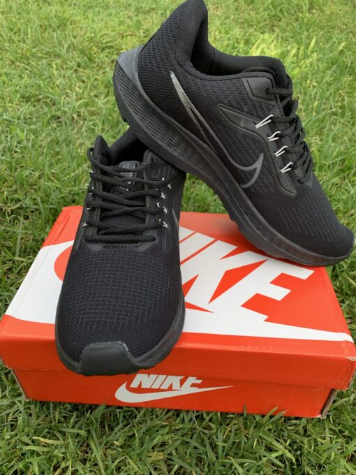 NIKE PEGASUS 39 NEGRA