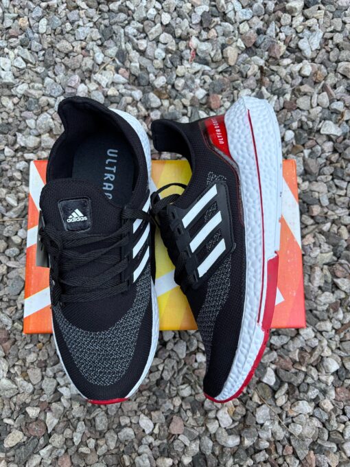 ULTRABOOST ROJA - Imagen 3
