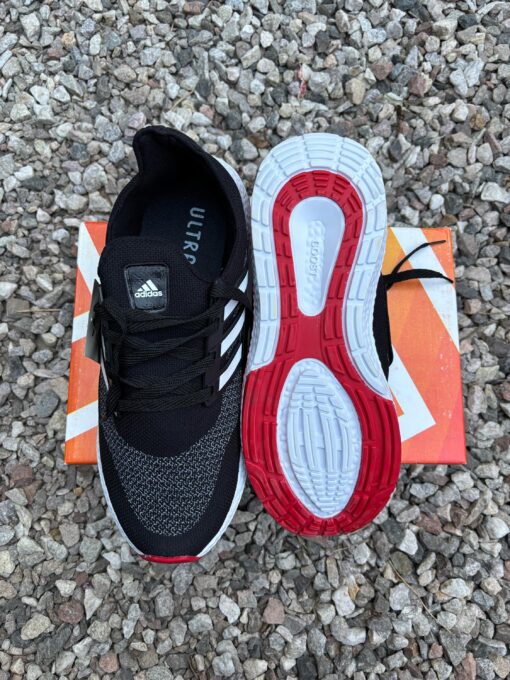 ULTRABOOST ROJA