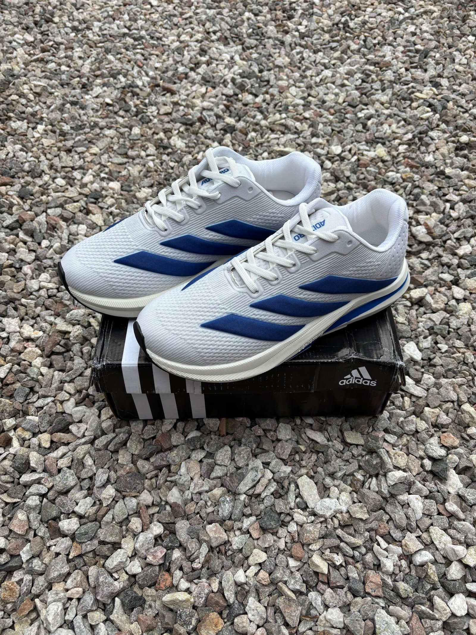 ADIZERO LIGTH BLUE - Imagen 2