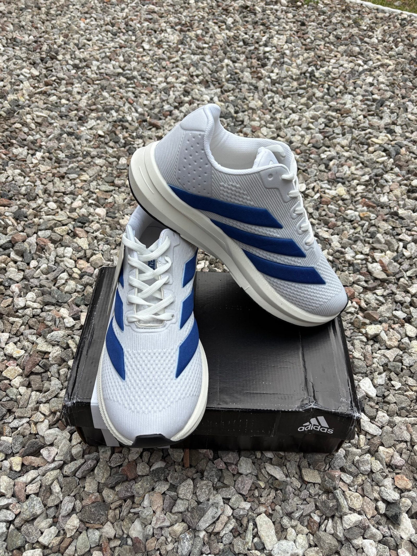 ADIZERO LIGTH BLUE - Imagen 4