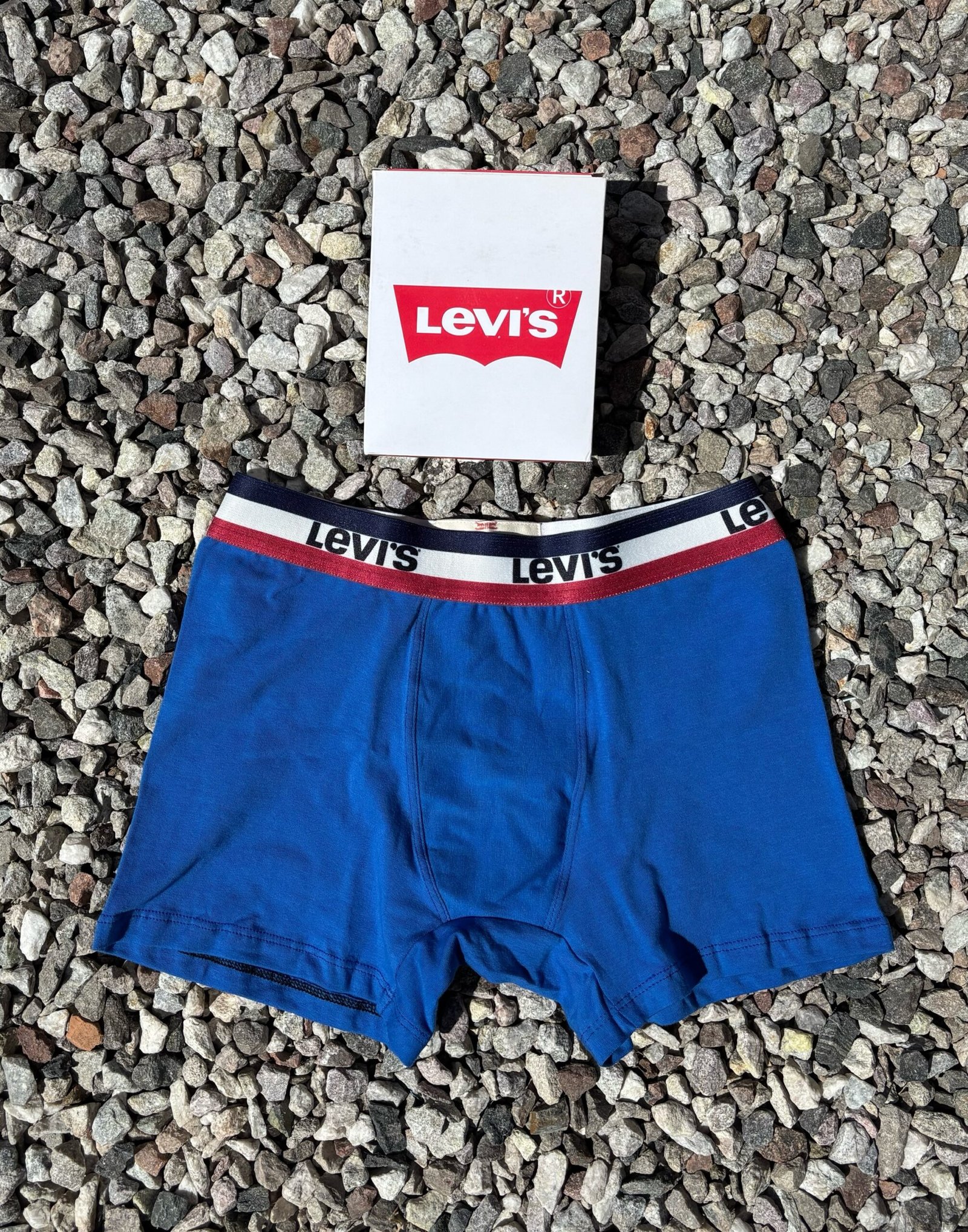 LEVI’S - Imagen 4